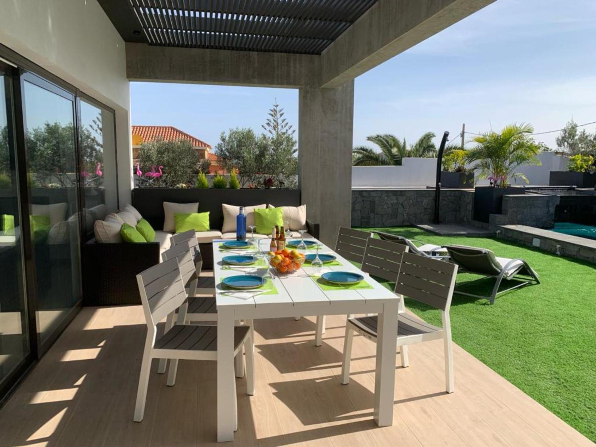 Laian Villa Triquivijate Exterior photo