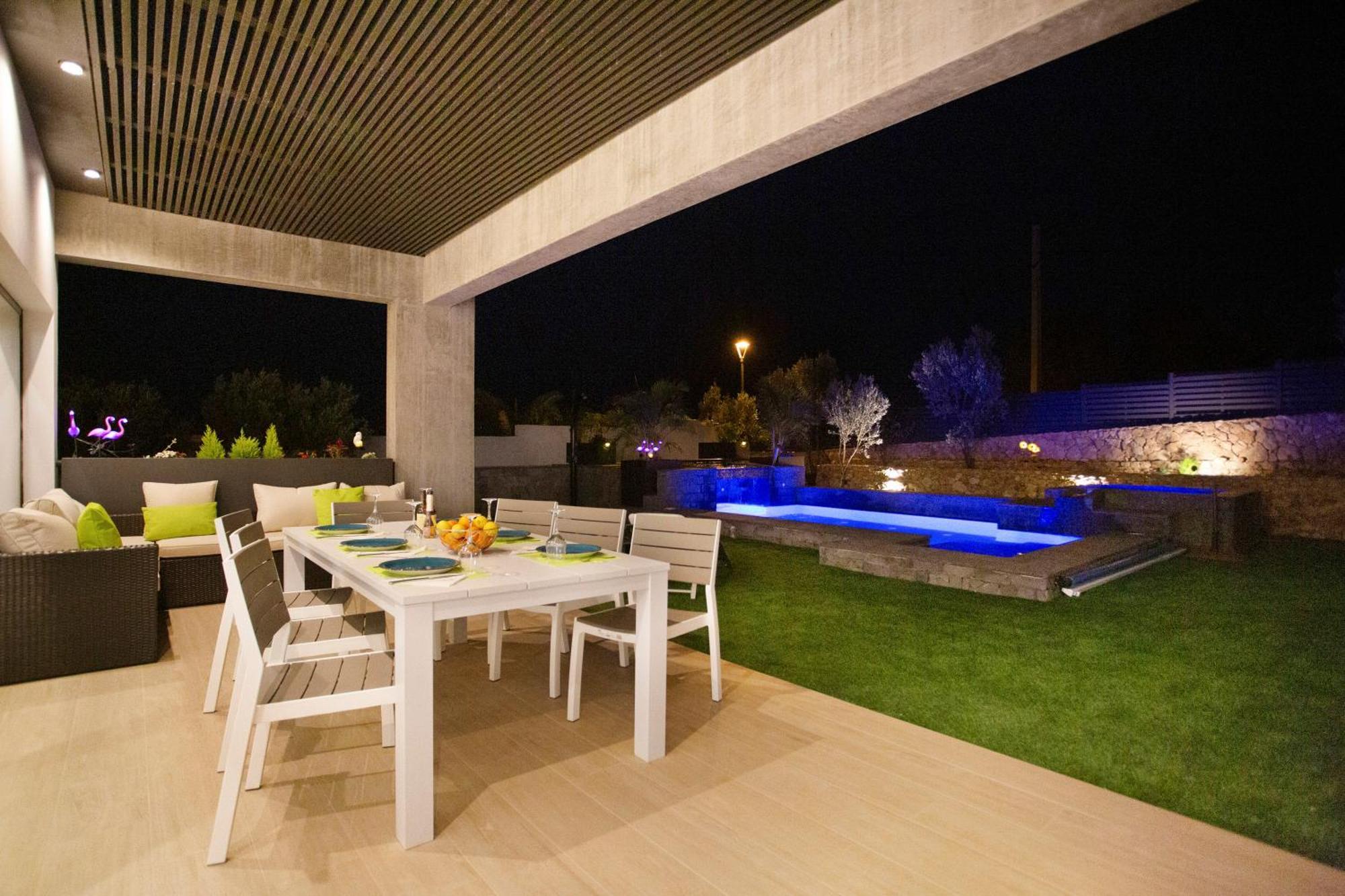 Laian Villa Triquivijate Exterior photo